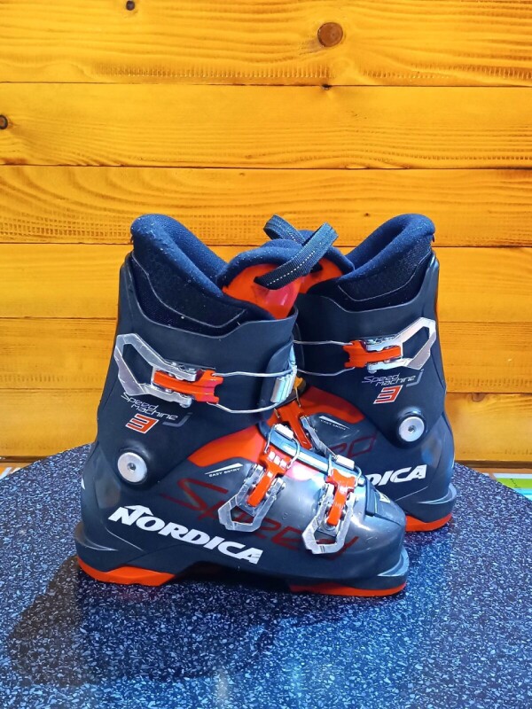 LYŽIARKY NORDICA SPEEDMACHINE J3 GREY 22MP